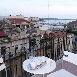 Couette-café Le Grand Bleu Siracusa