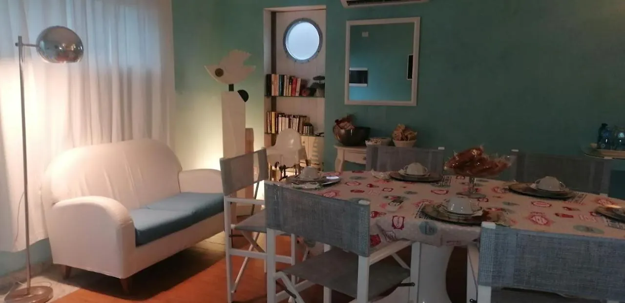 Maison d'hôtes Bed & Breakfast Venezia à Marina di Carrara