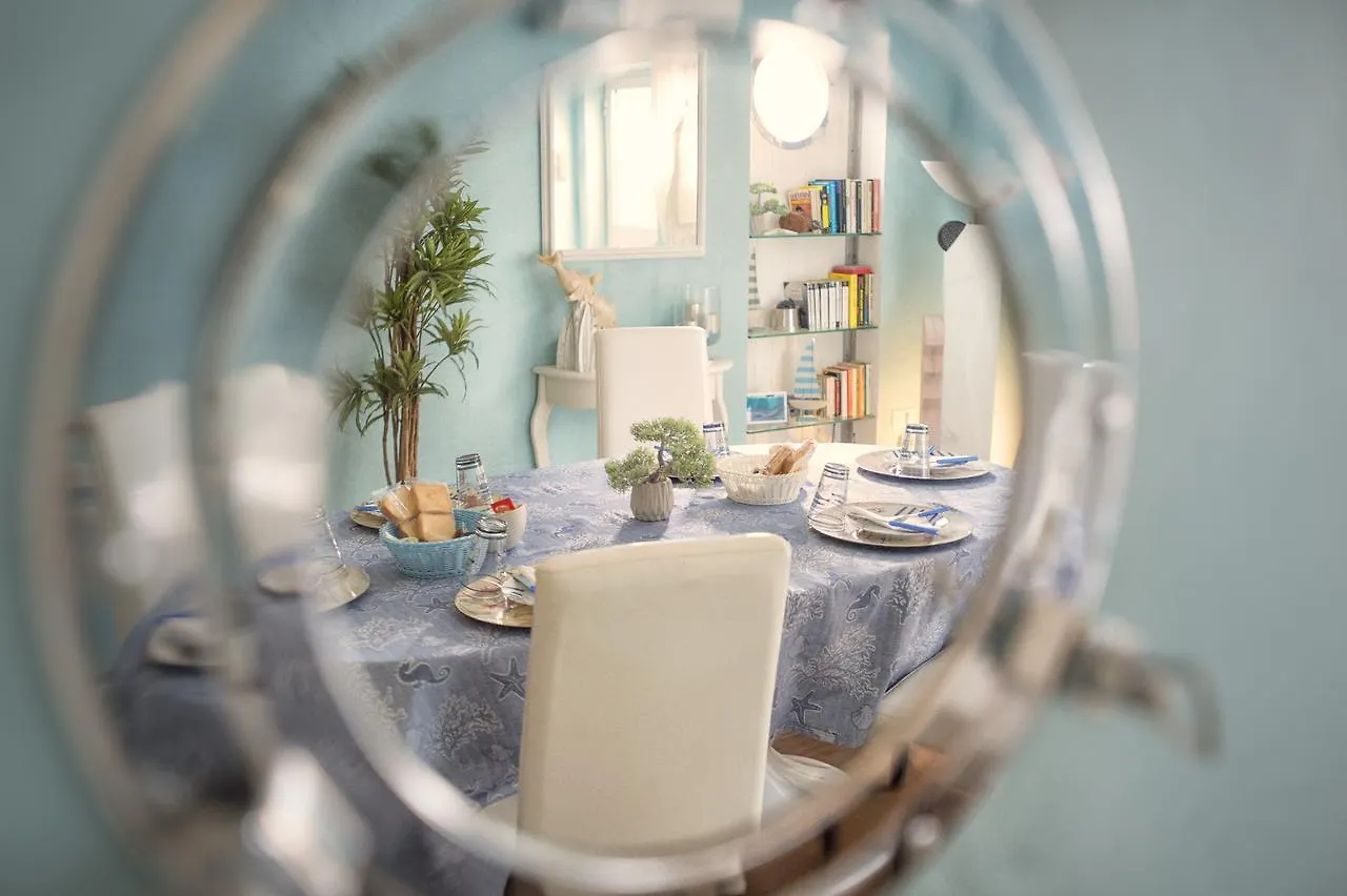 ***  Maison d'hôtes Bed & Breakfast Venezia à Marina di Carrara Italie